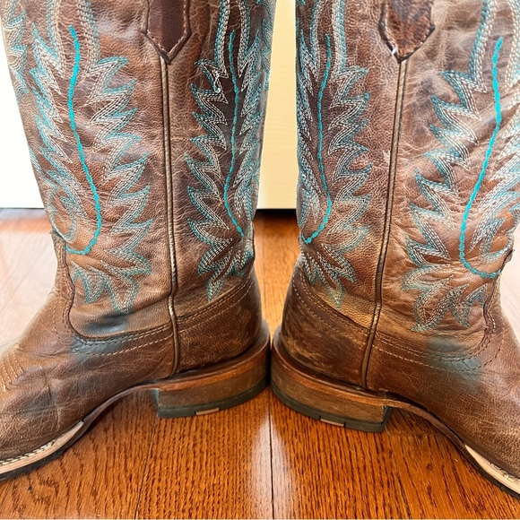 Ariat Distressed Leather Western Cowboy Boots Turquoise Stitching Womens 7B Boho - Picture 3 of 16
